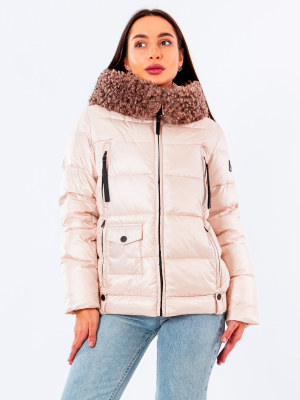  Женская Куртка зимняя Clasna - Цвет Бежевый от интернет-магазина женской одежды МегаТренд. Куртка зимняя Clasna - Цвет Бежевый лучшего качества, эксклюзивные предложения и акции, доставка во все регионы России