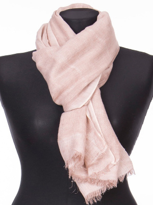 Палантин Палантин - Цвет Оранж купить в интернет-магазине МегаТренд  Женская Палантин Палантин - Цвет Оранж от интернет-магазина женской одежды МегаТренд. Палантин Палантин - Цвет Оранж лучшего качества, эксклюзивные предложения и акции, доставка во все регионы России