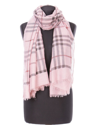 Палантин Палантин - Цвет Розовый купить в интернет-магазине МегаТренд  Женская Палантин Палантин - Цвет Розовый от интернет-магазина женской одежды МегаТренд. Палантин Палантин - Цвет Розовый лучшего качества, эксклюзивные предложения и акции, доставка во все регионы России